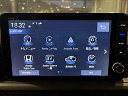 9型スマートフォン連携機能を搭載のホンダコネクトカーナビゲーション。初回登録時に自動地図更新機能付。TVチューナー搭載、ETC2.0搭載。
