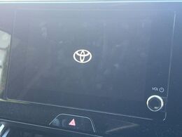 【8インチ　ディスプレイオーディオ】大画面のディスプレイはAppleCarPlayやAndroidAutoが利用可能。大きな画面でスマホナビアプリ等が利用いただけます♪