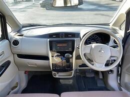 【インパネ全体】全方位で視界が広く、高い目線で運転もしやすいです！