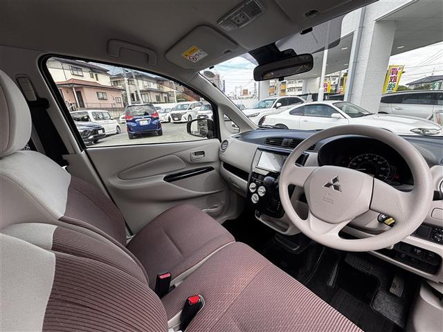 気になる車はすぐにお問い合わせください！画面右側の0066から始まる無料ダイヤルからお問い合わせ下さい！専門スタッフがお車のご質問にお答えいたします！