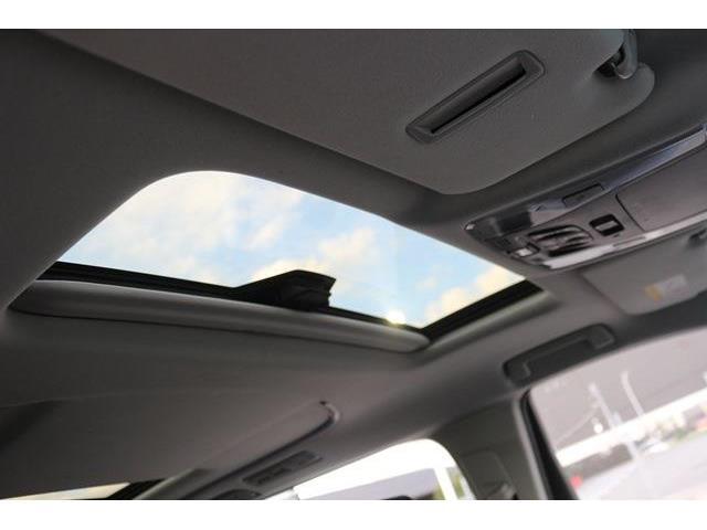 こだわりがあってなかなか気に入ったお車がないそこのお客様！全国のオークションからピッタリの1台を探すことが可能です。ぜひ一度お問い合わせください。