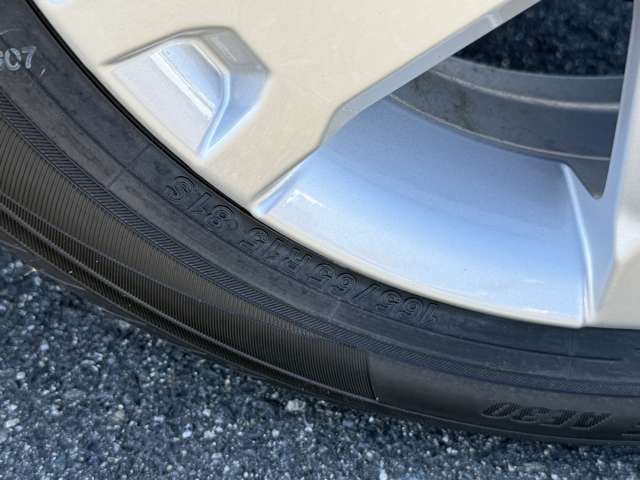 ■分かりやすく丁寧な対応を心がけております■☆お車のご購入が初めての方や、お車に詳しくない方でも分かりやすいご説明☆カーライフをサコダ車輌でお任せいただけるように全スタッフ心がけております☆