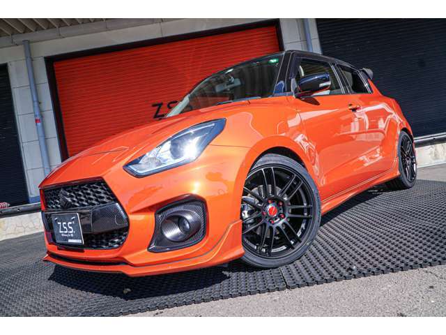 SWK ECU/SWK マフラー/ヘリカルLSD/車高調/WORK ホイール/トラストカーボンウィング/スポーツクラッチ/純正OPエアロ/シフト/グリルフォグカーボン/アイライン/を装着のマニュアル車両です★2万キロ台後期です！！