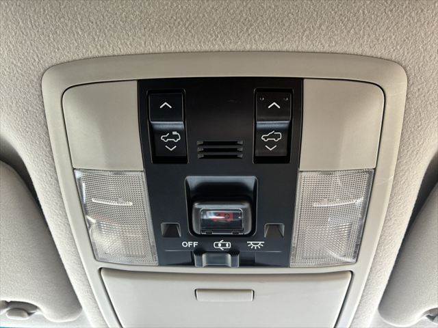 ☆サンルーフ開閉スイッチ　ルームランプ