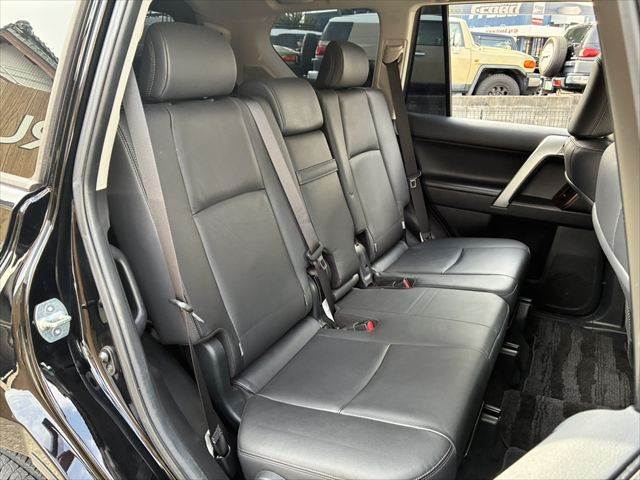 ☆運転席側2列目シート