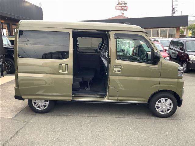 ■□■□■ リバティは軽自動車からミニバンSUVまで全車種を取り扱う、まさに自動車の大型ショッピングセンターです！！ ■□■□■