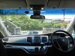 他にも画像がございますので、是非ご覧頂ければと思います。より詳しくお車をご覧いただけます。