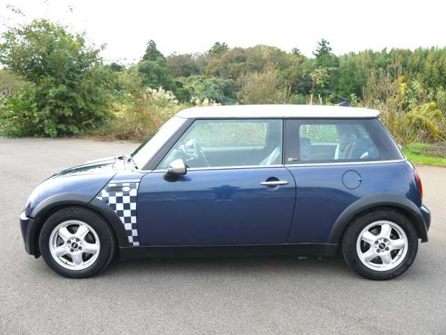 ◎カッタは、新時代の車屋さん、営業中の概念ではなくお客様のご都合に合わせお車をご用意！！来店可能な時間は朝8時～22時までお好きな時間でご予約ください(^_-)-☆