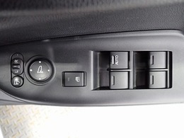 各種ボタンがここに揃っています♪集中していると扱いやすいですね！