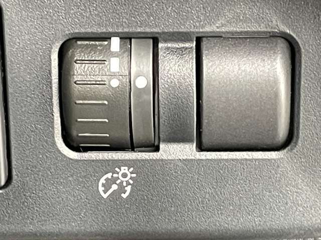 【運転席操作部】快適なドライブを楽しむための機能が装備されています！運転席から触れるので、使いやすいです！除菌プランいれていただくと、さらに清潔で安心していただけます！