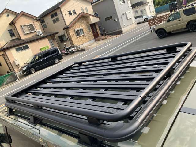 新品の大容量ルーフラックを装着しました☆　キャンプなどアウトドアにも大活躍♪♪