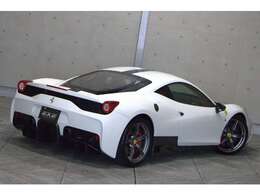 レーシングストライプ　スクーデリアエンブレム　フロントサスペンションリフター　長さ:457cm 幅:195cm 高さ:120cm