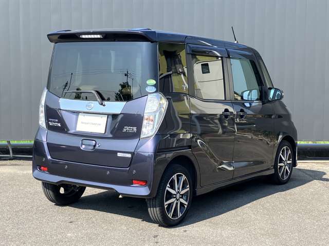 ご覧いただきありがとうございます。愛知日産半田センターです。当店自慢のお車です♪是非一度店頭でご覧ください！