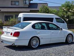 当店ではお客様一人一人にお見積もりを作成させていただきます。オプションなどのご要望がありましたらスタッフまでご相談ください。