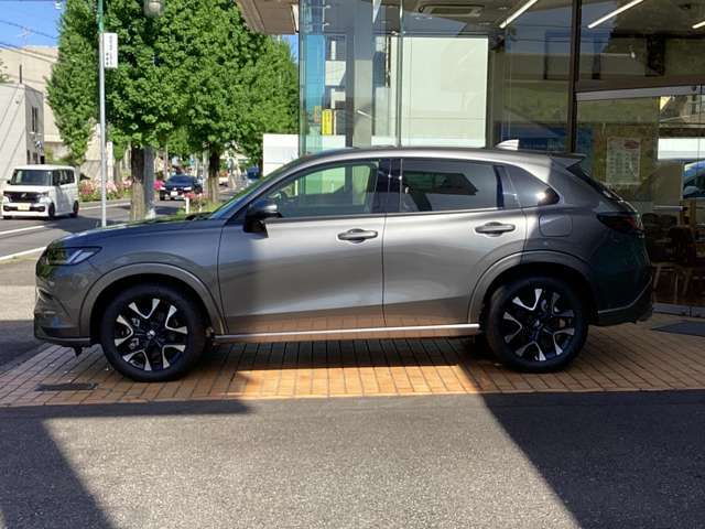 只今キャンペーン中！合言葉は「カーセンサー見たよ」で成約車にガラスコーティング施工を半額サービス！