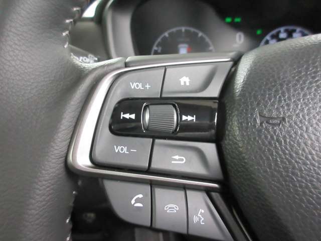 オートベル東バイパス店・オートベル浜線バイパス嘉島店・オートベルサンロードシティ人吉店の熊本県下3店舗に総在庫常時800台以上を展示しております。