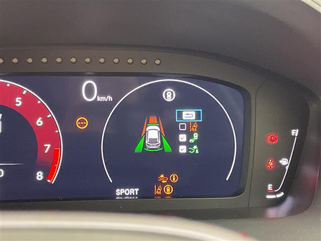 【スピードメーター】『スピードメーター』の画像になります。メーターがシンプルで見やすく運転しやすいですね！