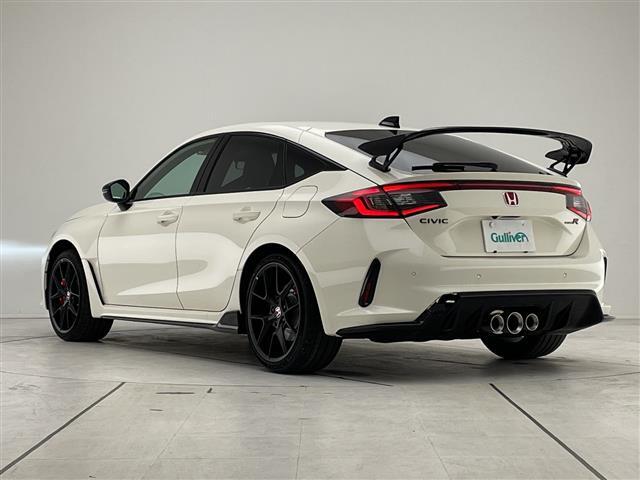 【左斜後】『外装：左斜後側』の画像になります。写真の内容に関してご不明点、ご質問等がございましたらお気軽にガリバー店舗までお問い合わせください。