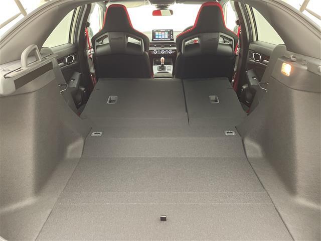 【シートアレンジ】『シートアレンジ』の画像になります。写真の内容に関してご不明点、ご質問等がございましたらお気軽にガリバー店舗までお問い合わせください。