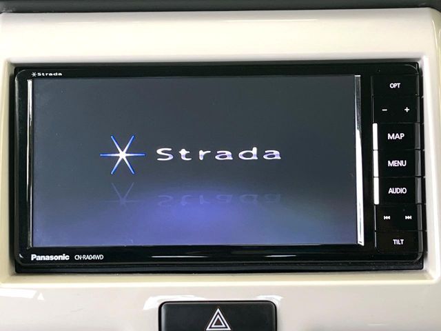 【ナビゲーション】目的地までしっかり案内してくれる使いやすいナビ。Bluetooth接続すればお持ちのスマホやMP3プレイヤーの音楽を再生可能！毎日の運転がさらに楽しくなります！！