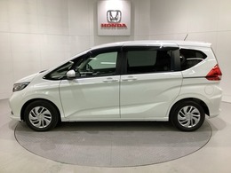 購入後も自社指定整備工場完備でお客様の愛車をしっかりサポート致します！御納車時には安全かつ安心してお乗り頂けるようホンダ専門知識を持つ整備スタッフが点検・整備・装備も説明をしてお渡ししております。