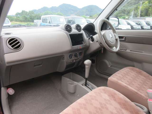 【長持ち安心パック】　新品の国産バッテリー・外ベルト・ワイパーゴム、エンジンオイルを交換して納車致します。安心して長く乗っていただくために、お勧めいたします。