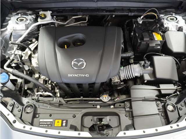 【e-SKYACTIV-G2.0】直噴ガソリンエンジン「SKYACTIV-G 2.0」を独自のマイルドハイブリッドシステム「M ハイブリッド」を組み合わせた「e‐SKYACTIV G 2.0」