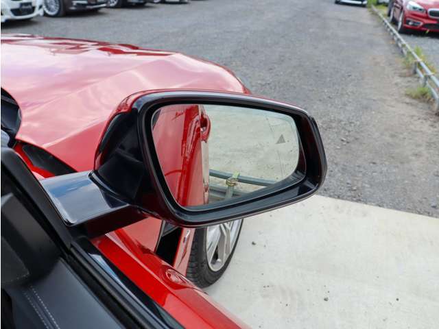 第三者検査専門機関AISによる厳正な車両検査を受けており車両品質評価書も発行されます。