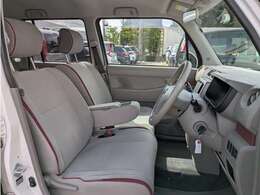 お客様により一層素敵なカーライフをお過ごしいただくことが、古城モータースの願いです。