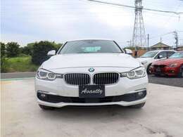 輸入車が初めてという方にも安心してお買い求め頂けるよう修復歴無し・実走行車・正規ディーラー車を厳選して仕入れております。