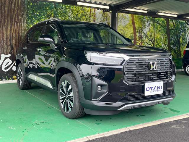 ■お安く提供できる理由■　当社のお車はディーラー、オートオークションからの大量仕入れにより、お買得プライスでご提供します！登録（届出）済未使用車ですと新車時に必要な重量税も必要ありません。