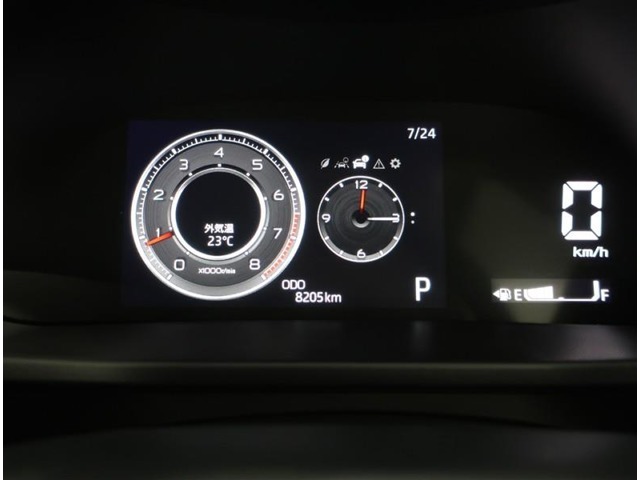 走行距離は8300キロメートルほど♪少な目だと思いませんか＾＾？