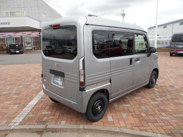 ご納車の後のお手入れが楽♪なボディーコーティングや、ガラスコーティング、下回り塩害防錆塗装などもご用意しております★お気軽にご相談下さい