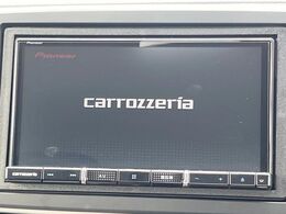 【ナビゲーション】使いやすいナビで目的地までしっかり案内してくれます。各種オーディオ再生機能も充実しており、お車の運転がさらに楽しくなります！！