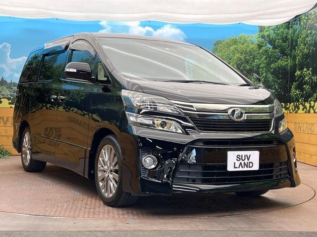 大好評のボディコーティング「弾スプラッシュコート」もご納車までに施工可能。通常のガラスコートと異なる、耐久年数6年の無機質ガラスコーティングが、ボディをキレイな状態に保ってくれます。
