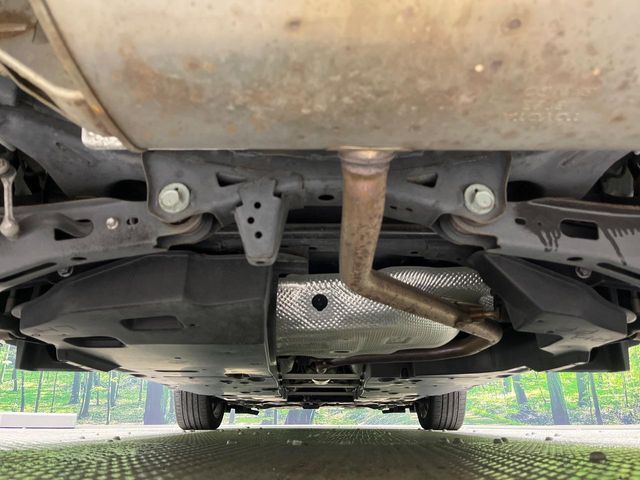 下回りがきれいなうちに、防錆加工の施工がオススメ。降雪地域はもちろん、沿岸部にお住いの方や、趣味でマリン・ウィンタースポーツをされる方にご好評いただいております。