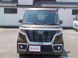 当店のスタッフが一台一台キレイに清掃を行い、納車しております。