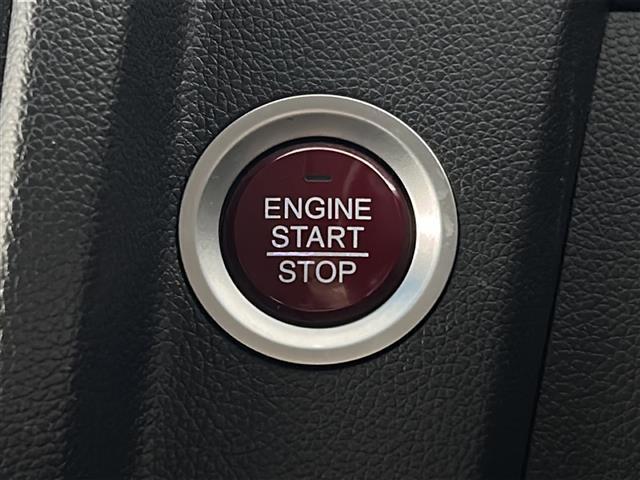 【運転席操作部】快適なドライブを楽しむための機能が装備されています！運転席から触れるので、使いやすいです！除菌プランいれていただくと、さらに清潔で安心していただけます！