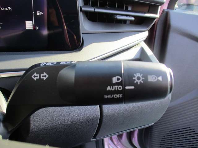 【キーパーコーティング】カーコーティングは「どうせ効かないから、どれでも同じだろう。」が常識でした。約束どおりに効果が持続する稀有なカーコーティングを用意しました。