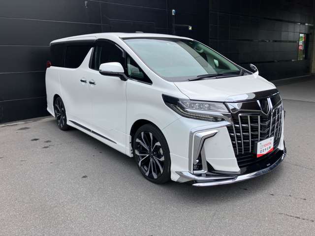 山口トヨペット株式会社がプロデュースするPREMIUM　U-CAR周南です。