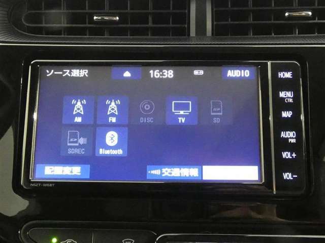 【Bluetooth機能付き】・・・ハンズフリー機能とスマートフォンにインストール済の音楽を聴くことができます。