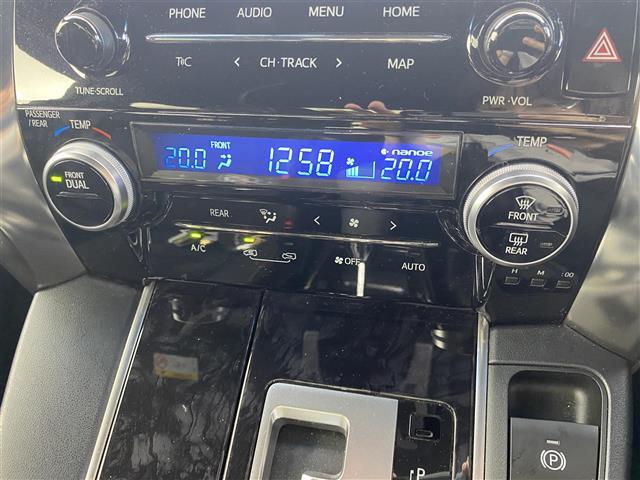 【運転席操作部】快適なドライブを楽しむための機能が装備されています！運転席から触れるので、使いやすいです！除菌プランいれていただくと、さらに清潔で安心していただけます！
