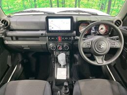 グループ総在庫数約30，000台！！全国の系列店からメーカー・車種問わずご紹介出来るので、あなたにピッタリのお車が見つかるはずです♪まずはお問い合わせ下さい☆