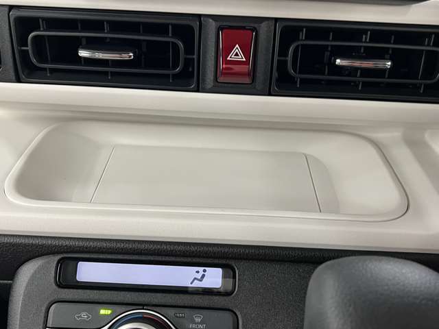 高年式、100キロ以下の軽自動車専門店！修復暦有、多走行はお売りしません！