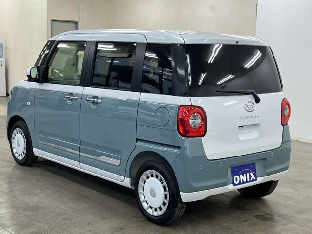 当店はお客様との会話を通じて、ライフスタイルに合ったクルマ購入の実現に尽力します。