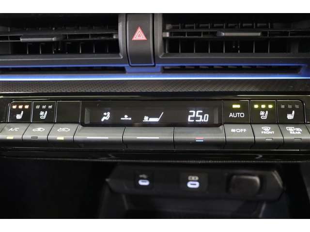 薄型パネルは加飾と一体化し、モダンながら操作しやすいシンプルなスイッチ配置です。抑制効果の発揮スピードが速いナノイーX搭載ですので、肌や髪に優しいナノイーが室内を爽やかな空気環境にしてくれます。