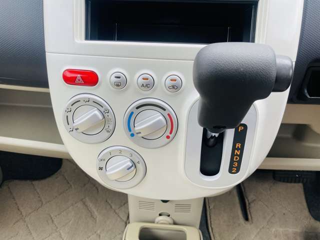 ●当店は軽中古自動車のみ取り扱う軽39.8万円専門店です●オールメーカーの軽自動車を39.8万円からお乗りいただけます。
