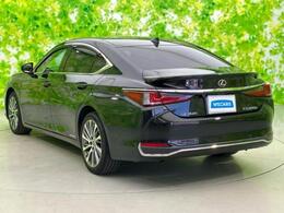 全国に店舗を展開しているのでどこでもお取り寄せが可能です！この車が気になるけど遠方だから・・・と諦める必要はありません！※別途陸送費が必要です。