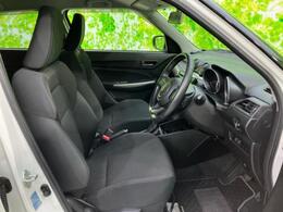 「この車の写真をもっと見たい」「状態が気になる」「この装備はついている？」どんな小さな疑問でもお気軽にお問い合わせください！