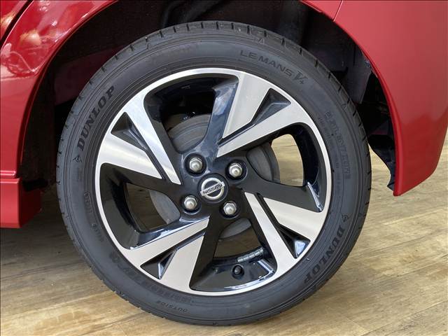 お車が決まっていないお客様でもスタッフが一緒に考えご予算やご希望に合うお車をご提案させていただきます★【女性スタッフ在中】しておりますので、女性の方おひとりでもご来店下さい♪